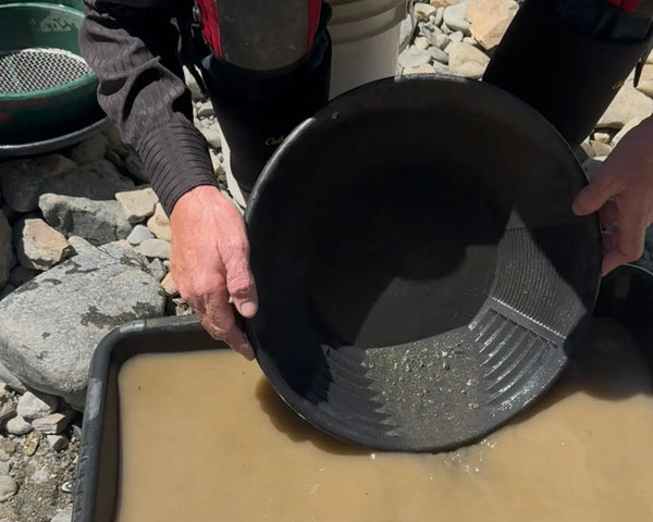 Gold-panning-too-quickly